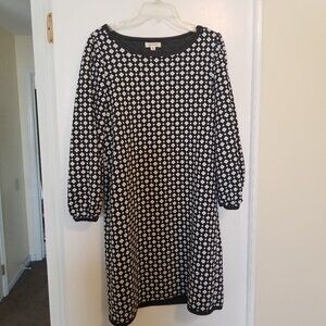 Max Studio Black and White Geo Print Dress.  size M